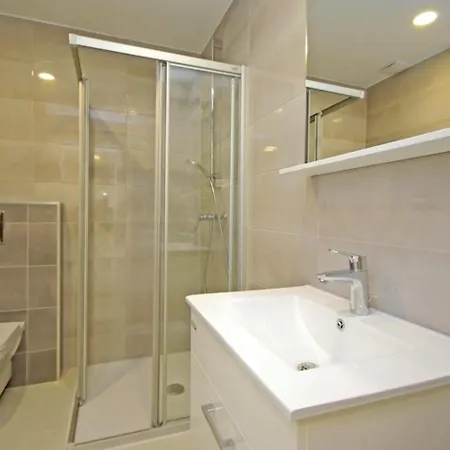 Apartment Luxury - Heated Pool, Sauna And Gym *