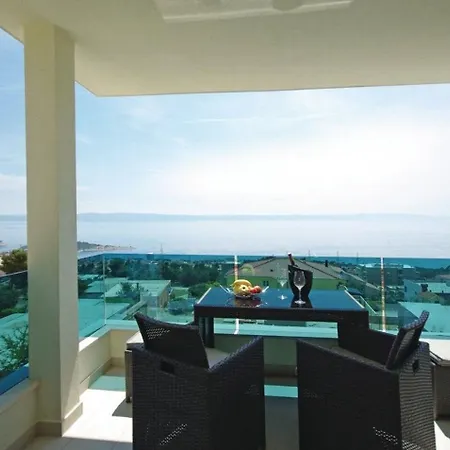 Apartment Luxury - Heated Pool, Sauna And Gym Makarska