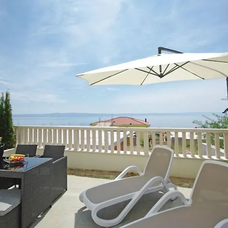 Luxury - Heated Pool, Sauna And Gym Apartment Makarska
